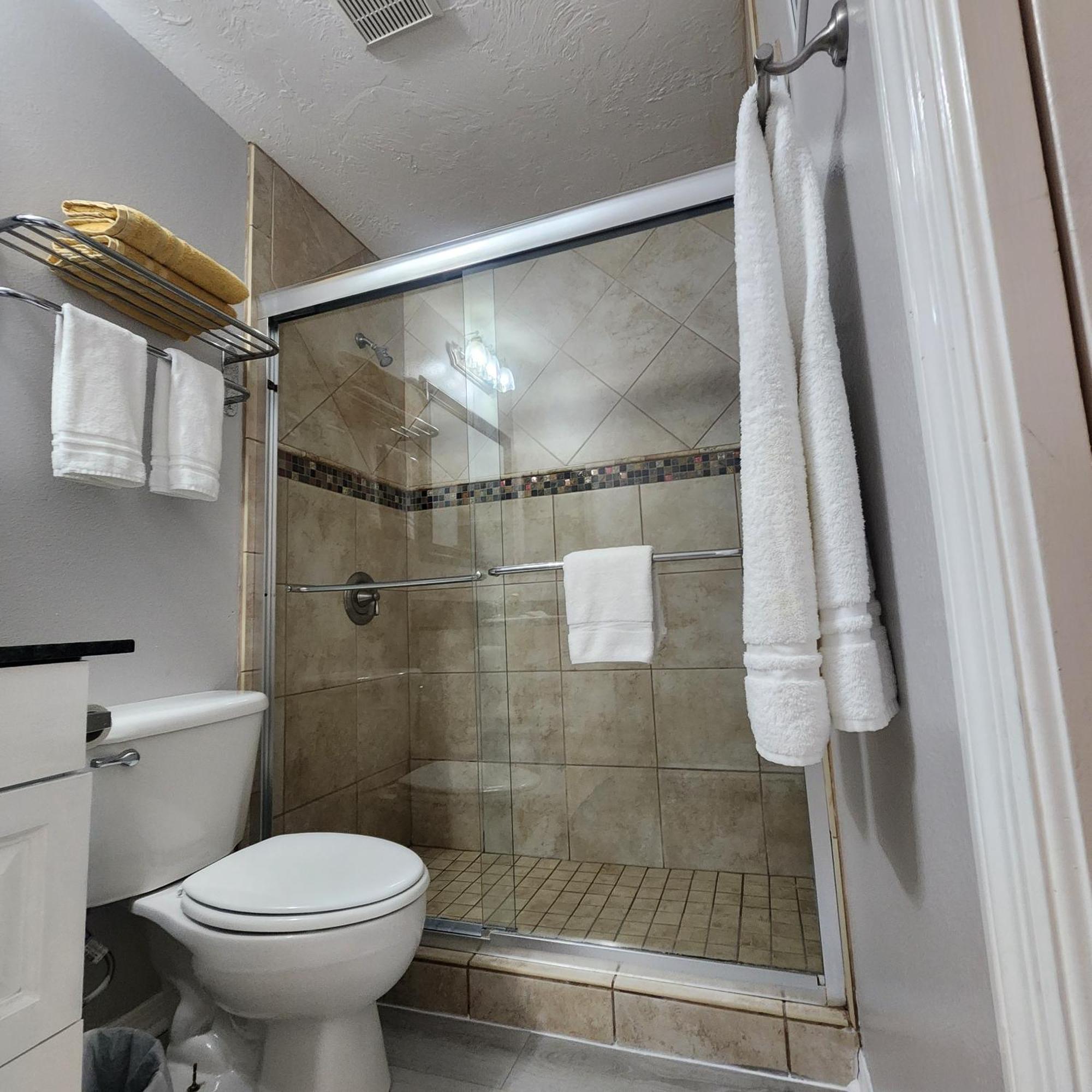 1 Bed 1 Bath At Img Near Beach Bradenton Esterno foto